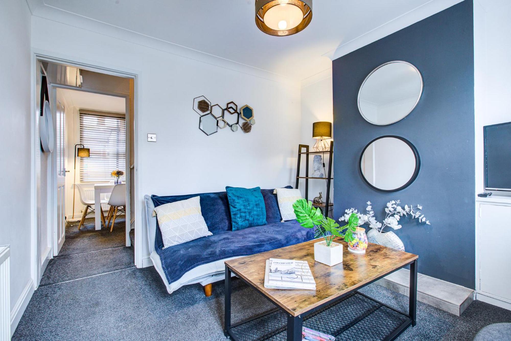 'Number 11' Central Colchester - Super Convenient 2 X Double Bed 1 X Single Bed Cottage Plus Office & Garden, 8 Min Walk Nth Station & Town Ctr, 2 Min Walk Local Shops & Restaurants Exteriör bild