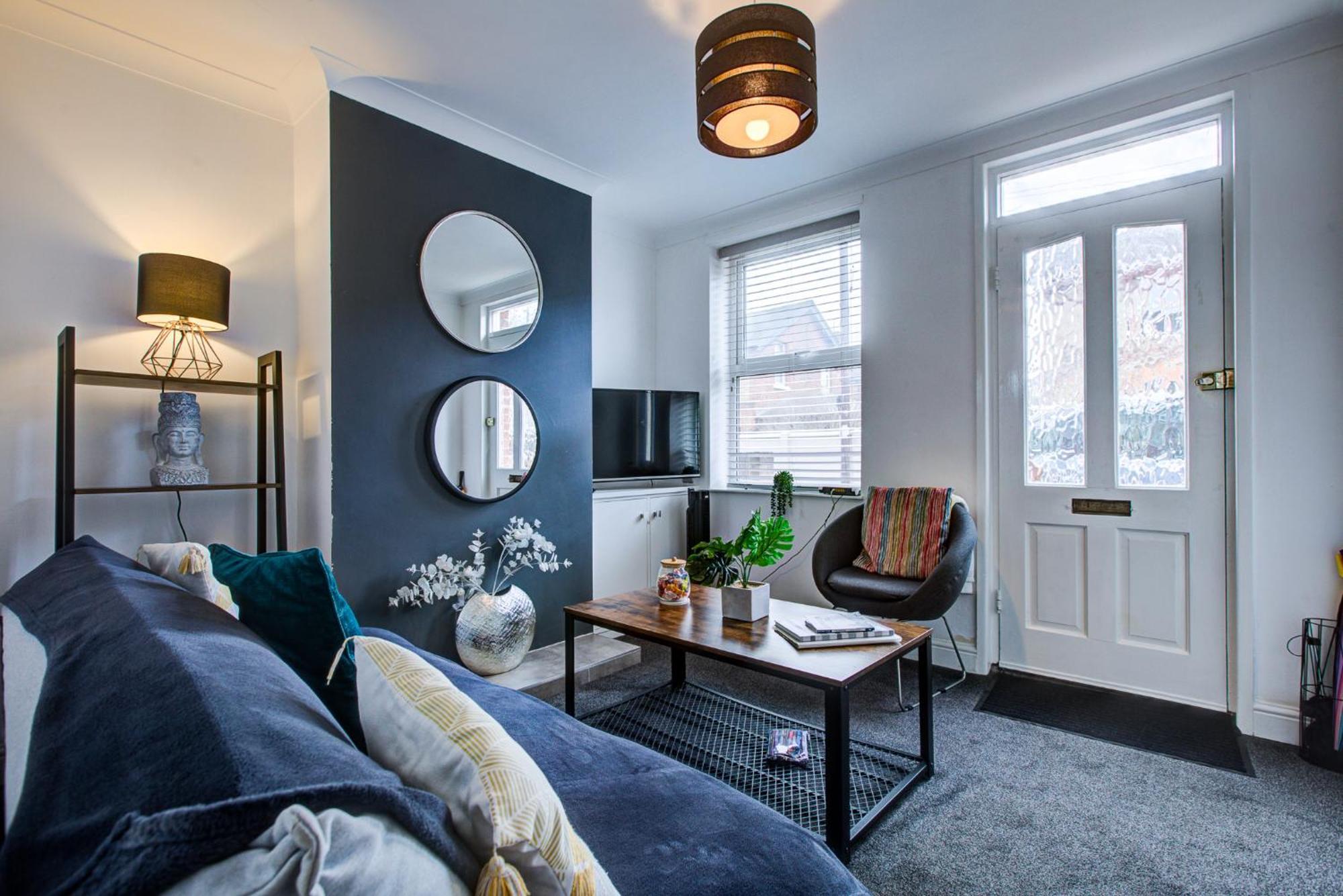 'Number 11' Central Colchester - Super Convenient 2 X Double Bed 1 X Single Bed Cottage Plus Office & Garden, 8 Min Walk Nth Station & Town Ctr, 2 Min Walk Local Shops & Restaurants Exteriör bild