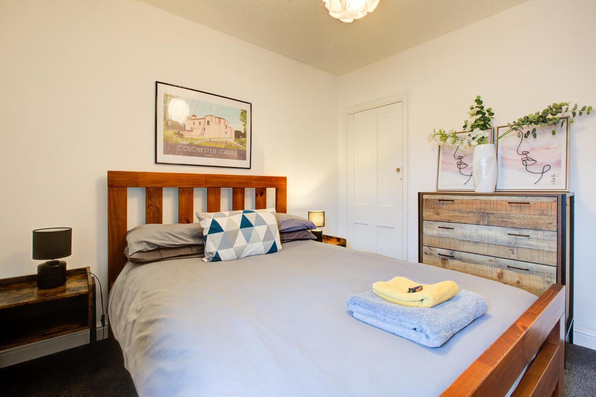 'Number 11' Central Colchester - Super Convenient 2 X Double Bed 1 X Single Bed Cottage Plus Office & Garden, 8 Min Walk Nth Station & Town Ctr, 2 Min Walk Local Shops & Restaurants Exteriör bild
