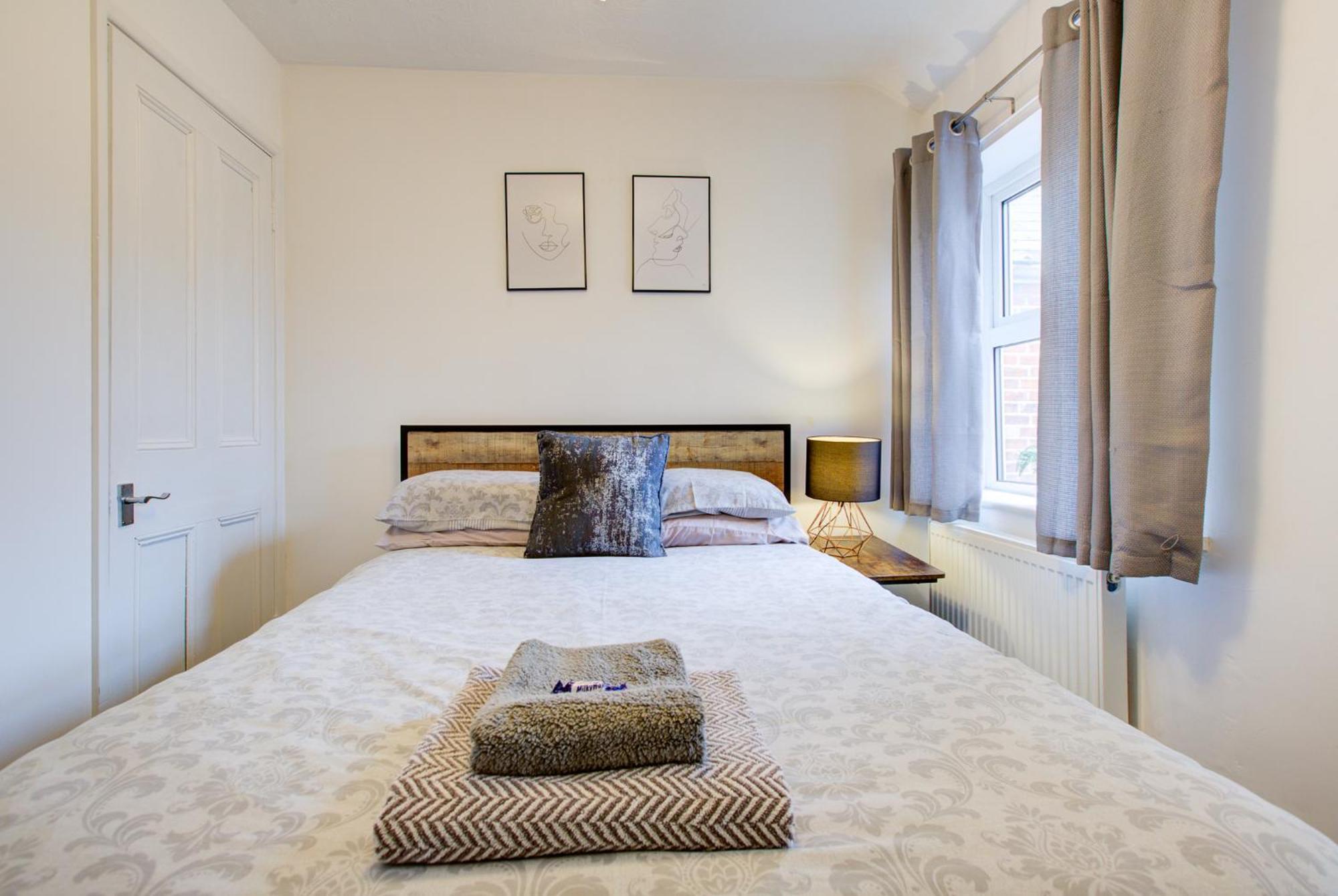 'Number 11' Central Colchester - Super Convenient 2 X Double Bed 1 X Single Bed Cottage Plus Office & Garden, 8 Min Walk Nth Station & Town Ctr, 2 Min Walk Local Shops & Restaurants Exteriör bild