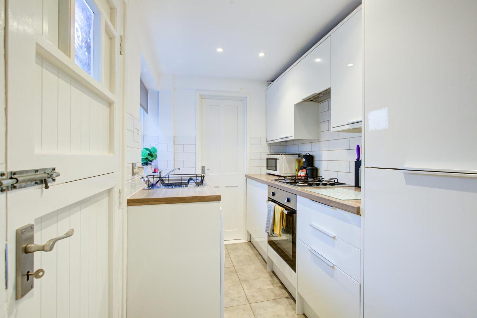 'Number 11' Central Colchester - Super Convenient 2 X Double Bed 1 X Single Bed Cottage Plus Office & Garden, 8 Min Walk Nth Station & Town Ctr, 2 Min Walk Local Shops & Restaurants Exteriör bild
