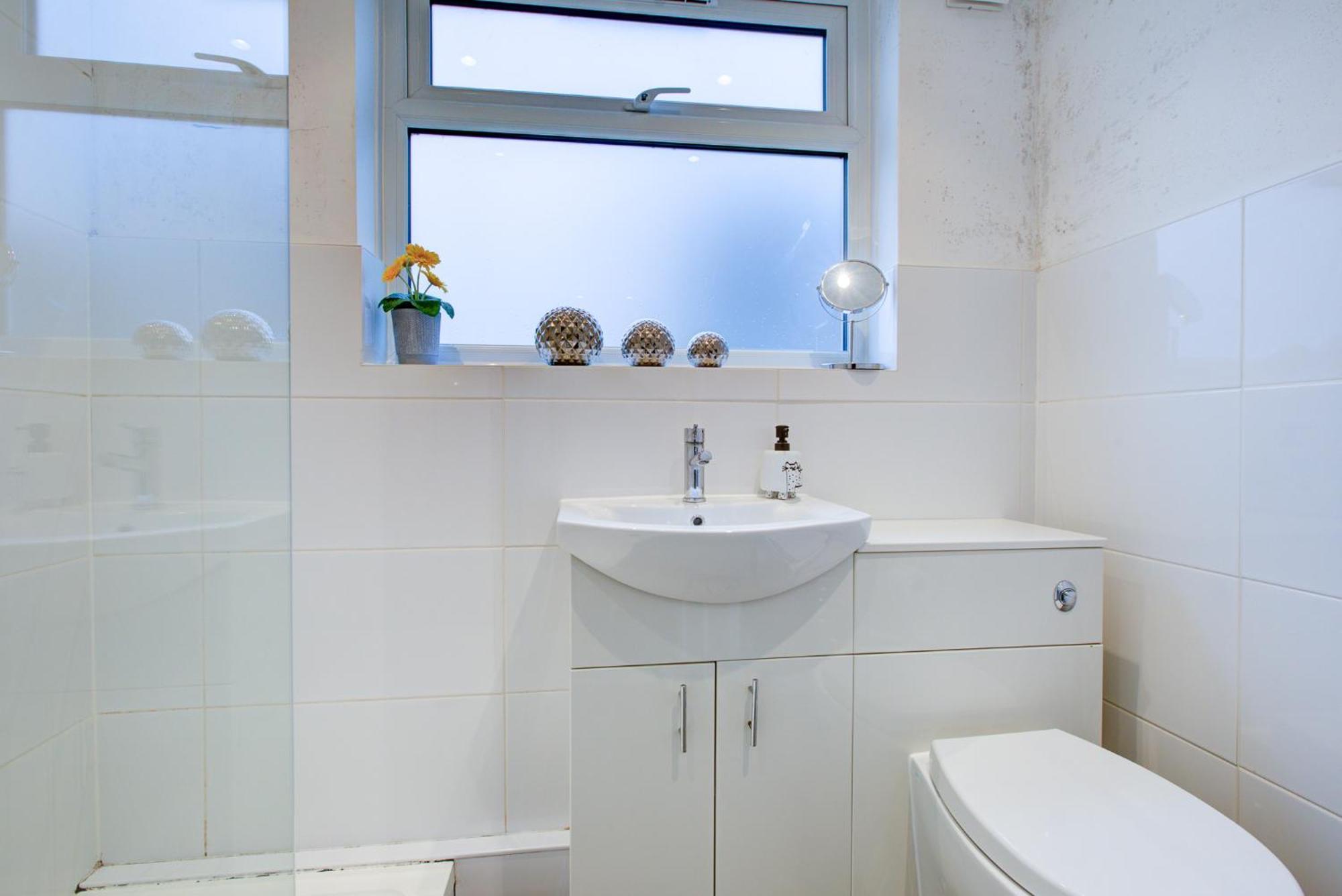 'Number 11' Central Colchester - Super Convenient 2 X Double Bed 1 X Single Bed Cottage Plus Office & Garden, 8 Min Walk Nth Station & Town Ctr, 2 Min Walk Local Shops & Restaurants Exteriör bild